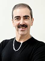 Dr. Ricardo Santos