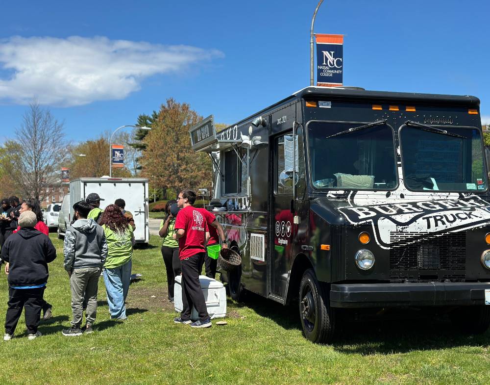 Food truck on NCC campus