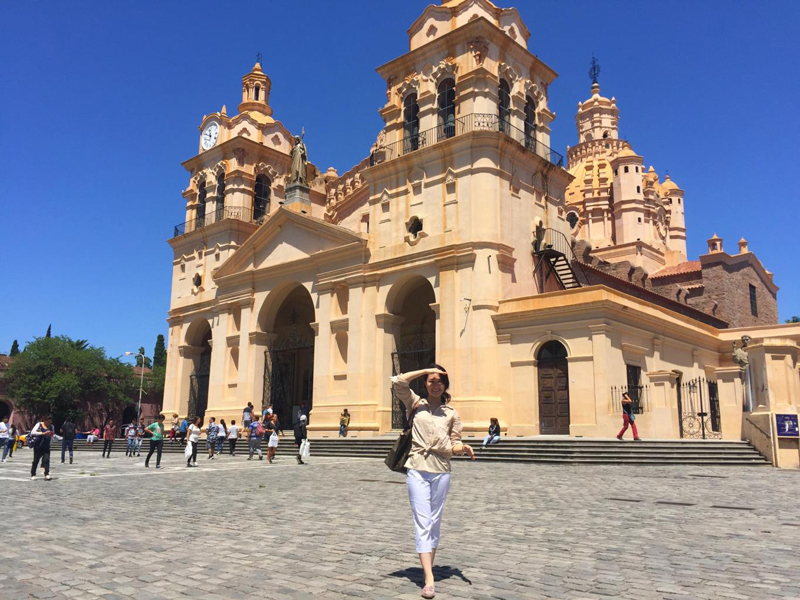 Jane Jeong In front of the Iglesias Catedral Cordoba